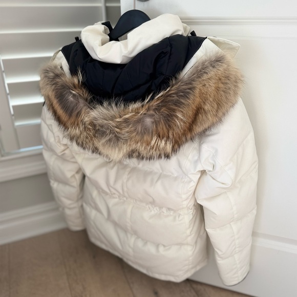 Canada Goose Black Label Parka - Picture 3 of 9